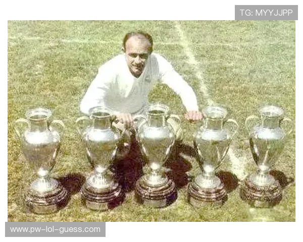 身高不高却成就伟大的足球传奇球星盘点